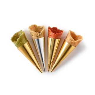 SURTIDO DE MINI CONOS SALADOS